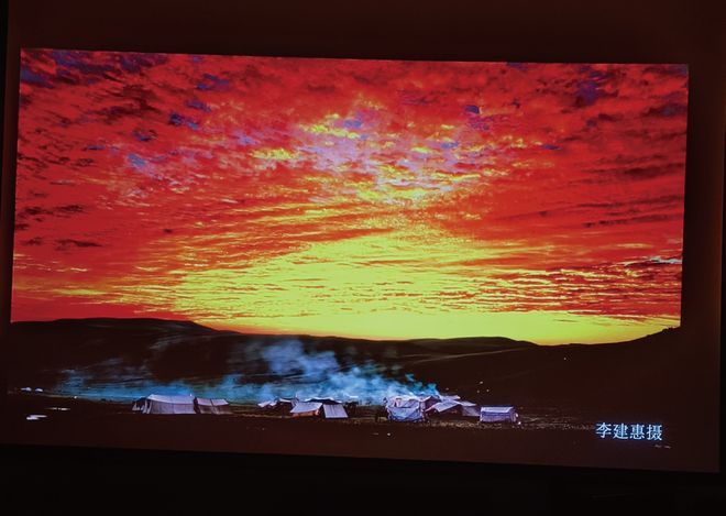 ”——体验小明Q6智能投影仪麻将胡了千元级“潮玩显眼包(图18)